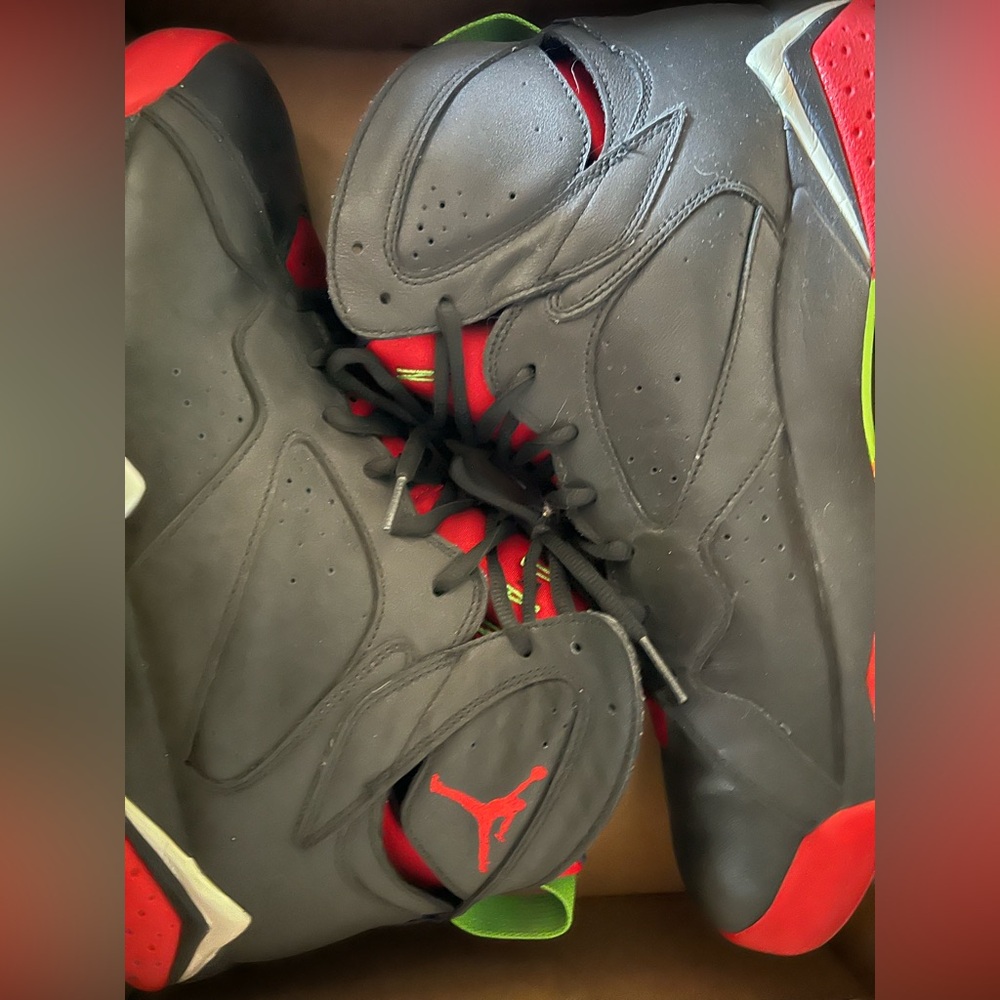 Air Jordan Marvin Martian 7’s